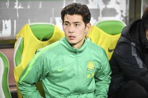 媒体人:侯永永的水平是个谜,曾经国内有人说他根本不会踢球
