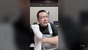 徐亮吐槽日本球员黄色牙套：谁拉在你嘴里了吗？😁